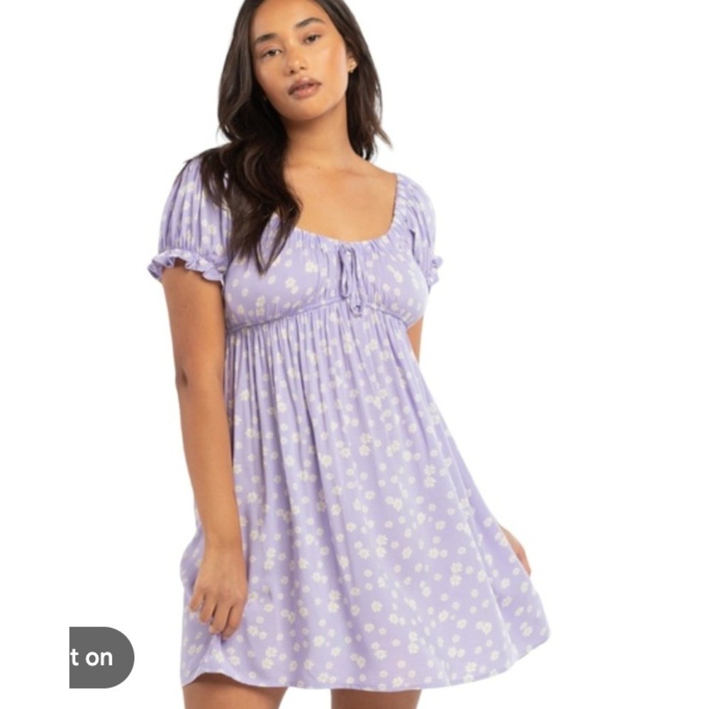 RSQ Tillys Emma Babydoll Dress Lavender Daisy Floral Mini Dress Large YC004482